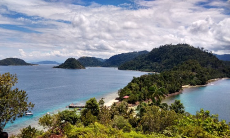 Daya Tarik Pulau Pamutusan