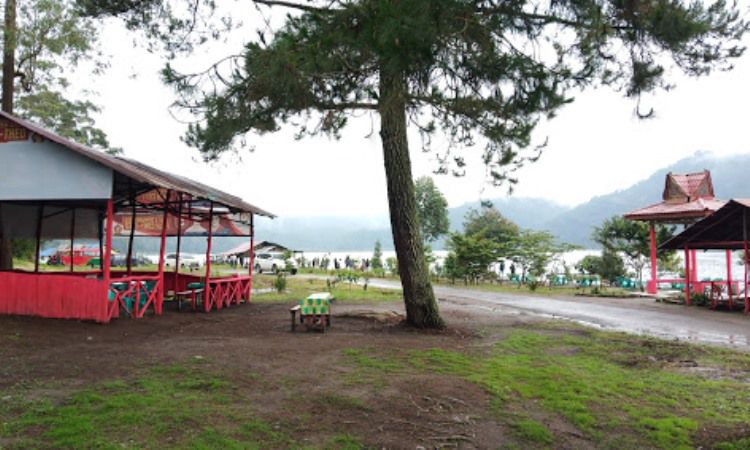 Fasilitas di Danau Lau Kawar