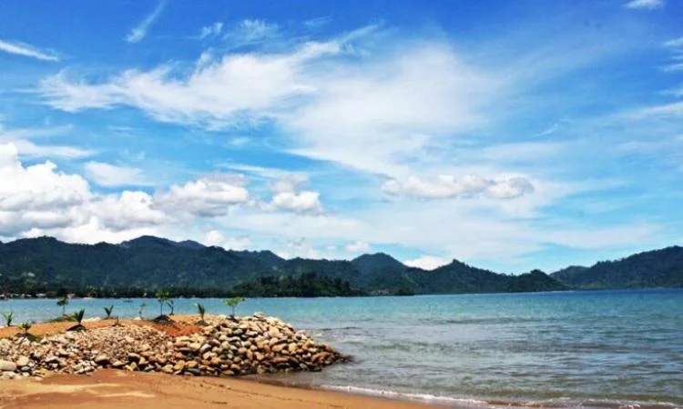 Fasilitas di Pantai Carolina