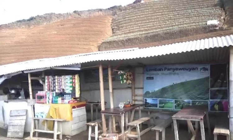 Fasilitas di Terasering Panyaweuyan