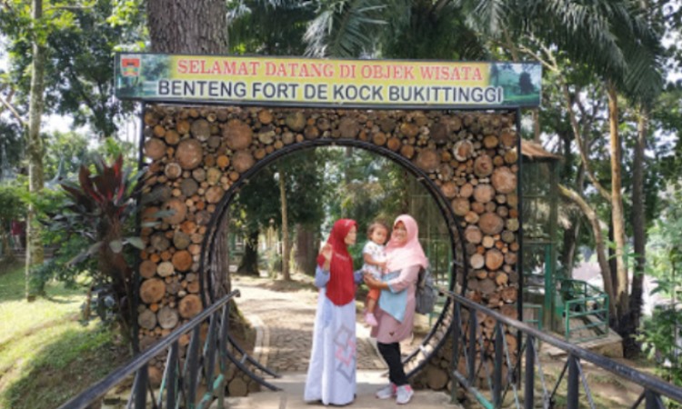 Kegiatan di Benteng Fort de Kock
