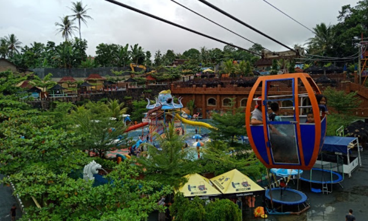 Kegiatan di Slanik Waterpark