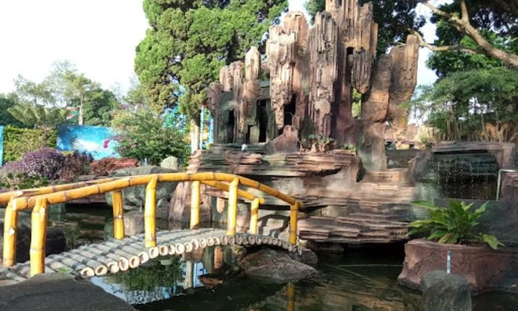 New Bandungan Indah Waterpark & Family Resort