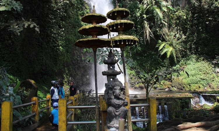 Aktivitas Seru Coban Sewu