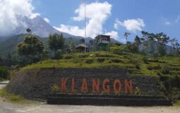 Bukit Klangon, Spot Camping Seru dengan Panorama Gunung Merapi di Sleman