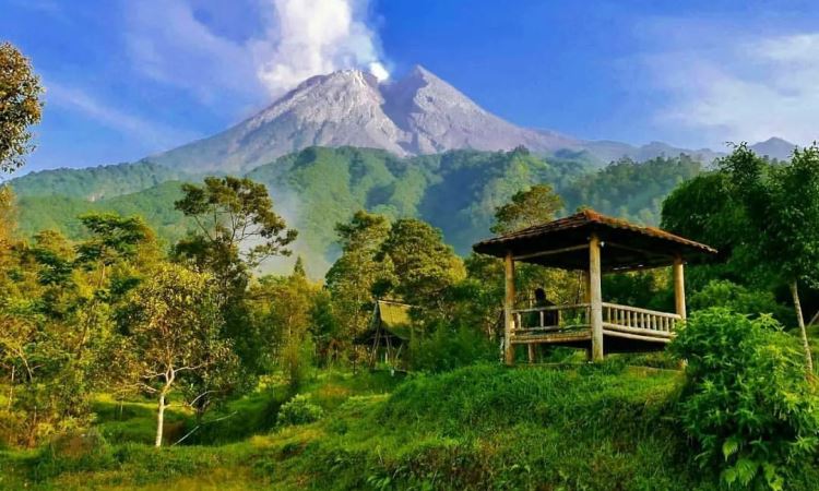 Daya Tarik Bukit Klangon