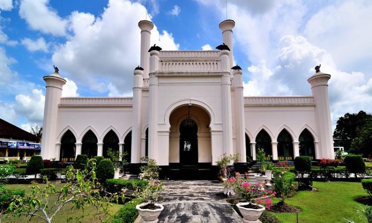 Istana Siak Sri Indrapura, Peninggalan Sejarah Kerajaan Melayu Islam Di