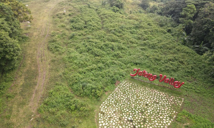 Jateng Valley, Wisata Alam Hits dengan Replika Kapal Nabi Nuh di Semarang
