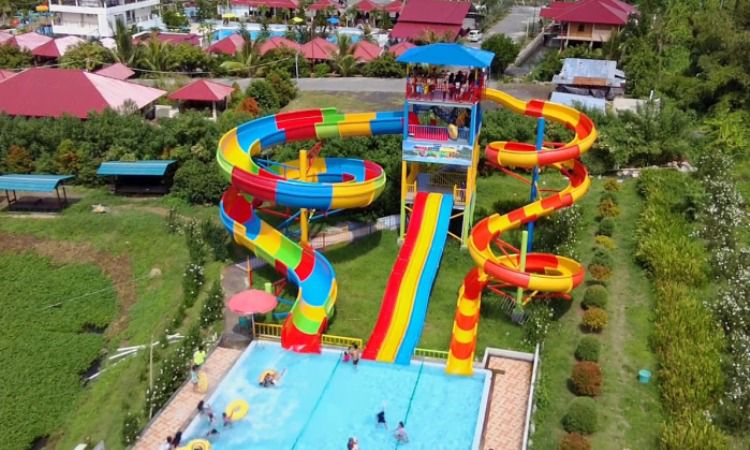 Mercy Waterpark, Tempat Rekreasi Favorit untuk Liburan Keluarga di Minahasa