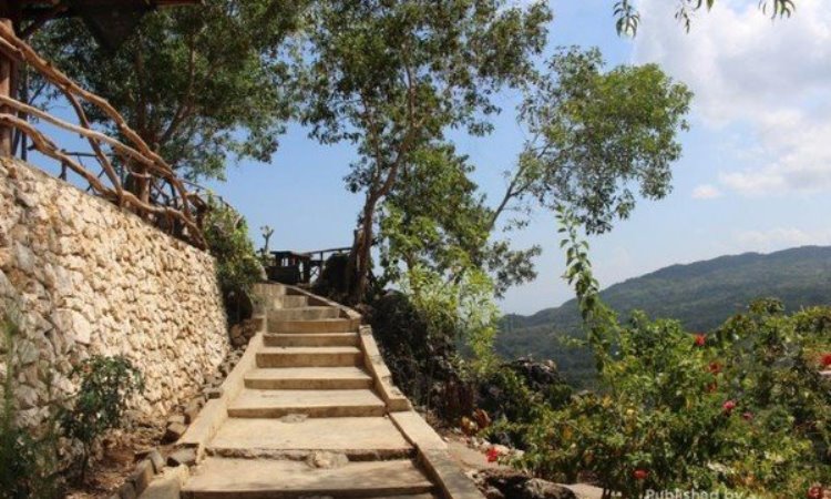 Rute Menuju Bukit Plarayang
