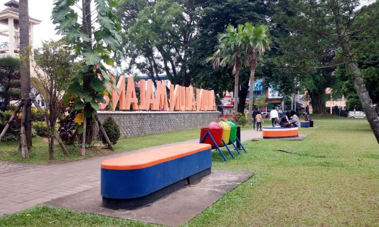 Aktivitas Menarik di Alun-Alun Kota Malang