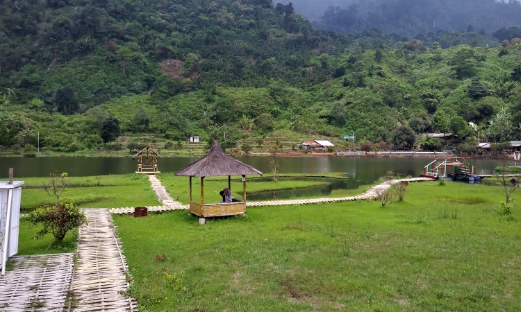 Aktivitas Menarik di Situ Rawa Gede