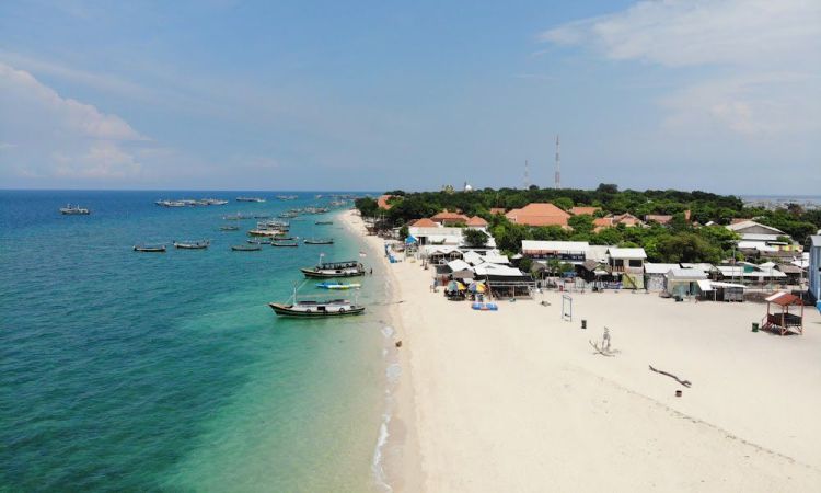 Biaya Wisata ke Pulau Gili Ketapang
