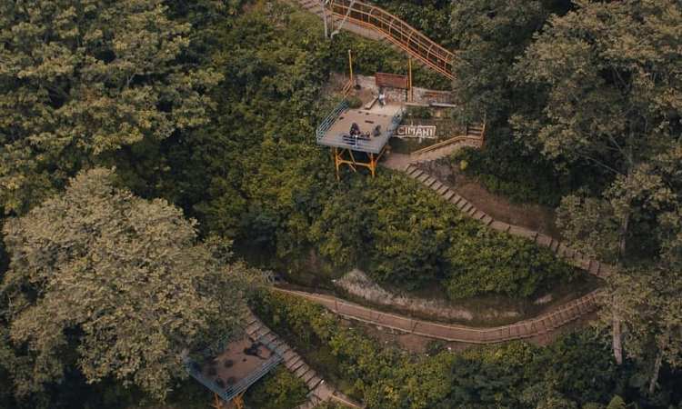 Daya Tarik Dimiliki Curug Cimahi