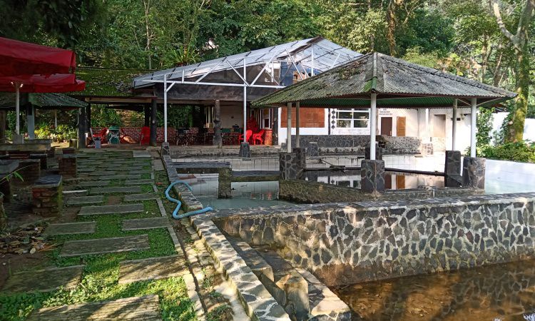 Harga Tiket Air Panas Gunung Pancar