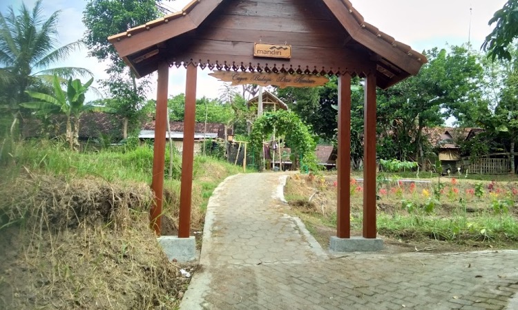 Harga Tiket Desa Adat Oasing
