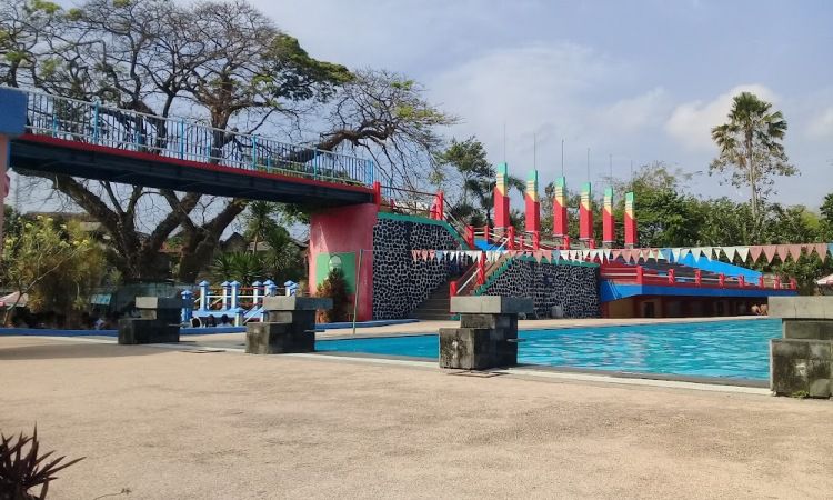 Harga Tiket Sumber Udel Waterpark
