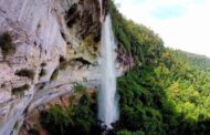 10 Air Terjun di Kampar yang Paling Hits Buat Rekreasi 10 Air Terjun di Kampar yang Paling Hits Buat Rekreasi