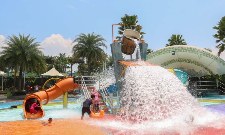 Aktivitas Menarik Panghegar Waterboom