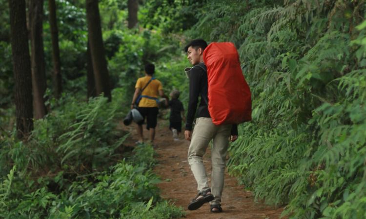 Aktivitas Menarik di Bukit Sanghyang Dora