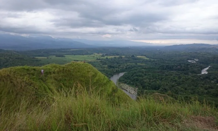 Fasilitas Puncak Bukit Jalin