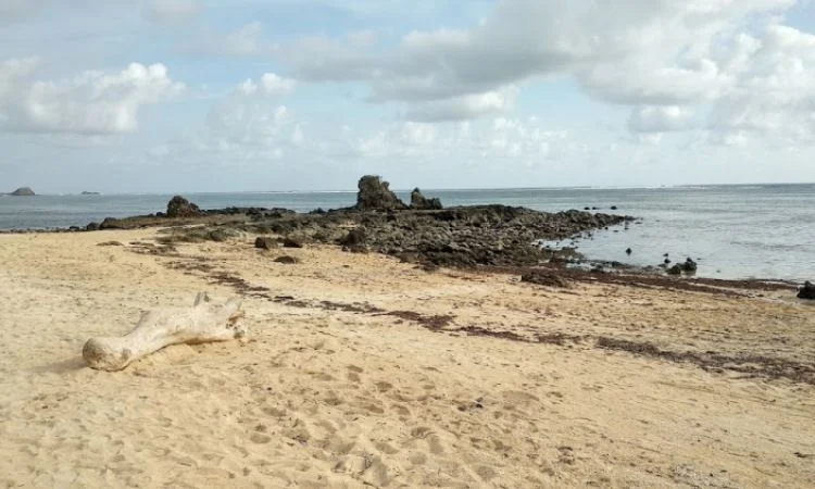 Pantai Kuta Lombok