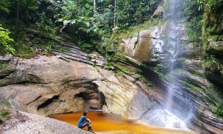 Aktivitas Menarik di Air Terjun Batu Tilam