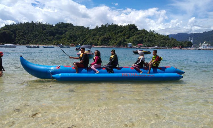 Aktivitas Menarik di Pantai Carocok
