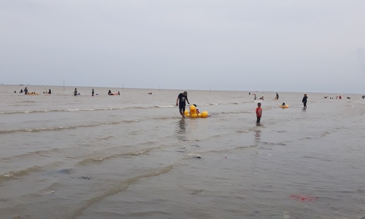 Aktivitas Menarik di Pantai Samudra Baru