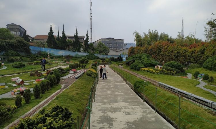 Aktivitas Menarik di Taman Miniatur Kereta Api