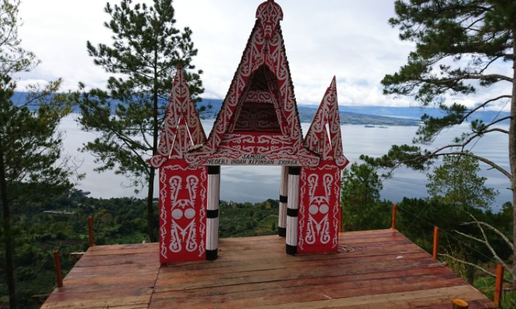 Alamat Bukit Indah Simarunjung