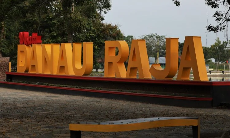 Alamat danau Raja Rengat