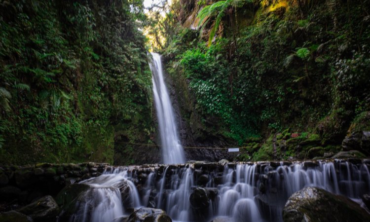 Daya Tarik Dimiliki Curug Ngumpet