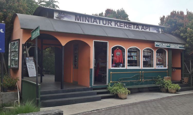 Harga Tiket Taman Miniatur Kereta Api