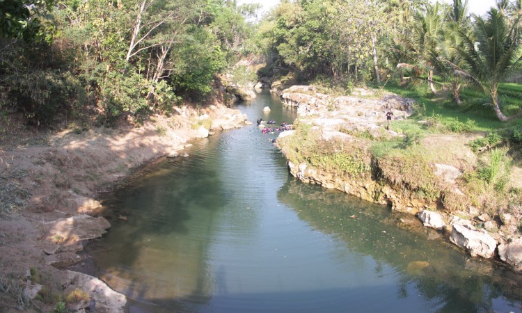 Aktivitas DiLakuakn di Sungai Oyo