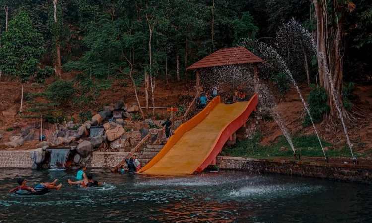 Aktivitas Menarik di Situ Janawi