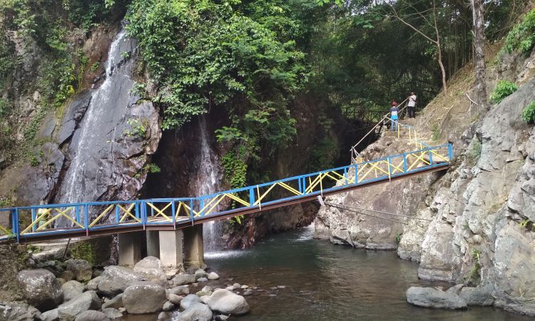 Aktivitas Menarik di Curug Tonjong