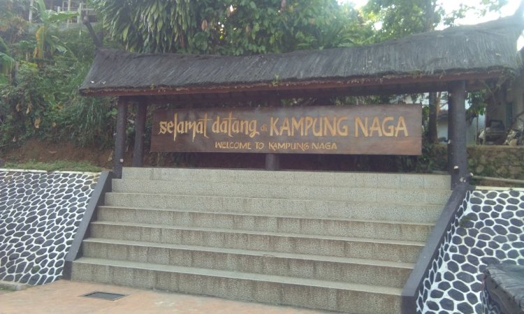 Alamat Kampung Naga