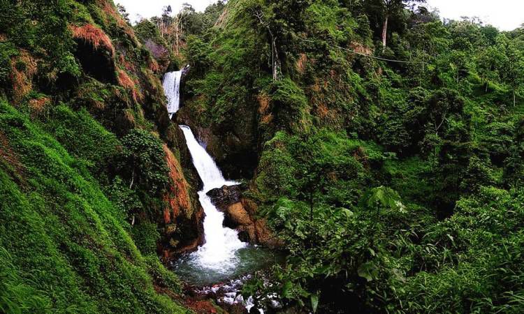 Daya Tarik Curug Jagapati