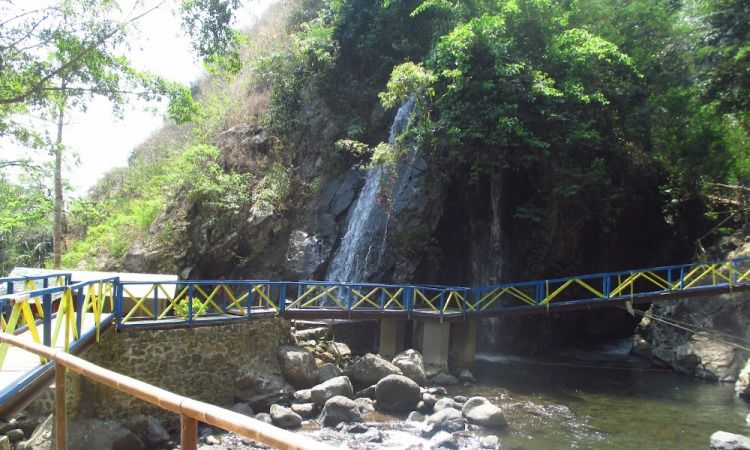 Daya Tarik Dimiliki Curug Tonjong