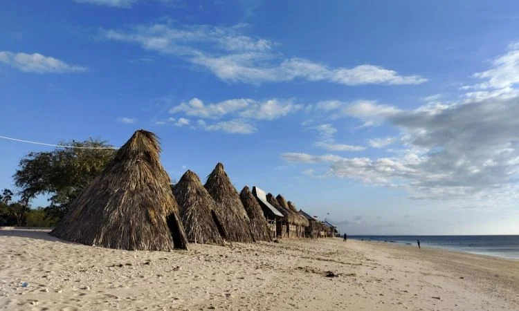 Daya Tarik Pantai Tablolong