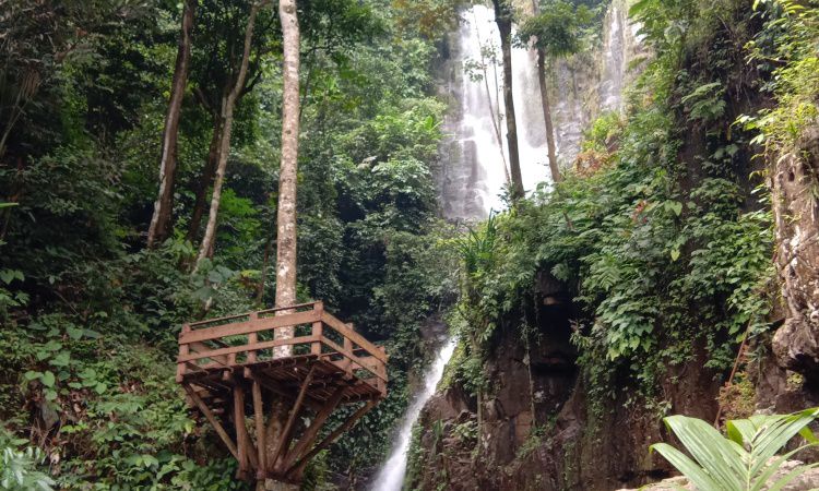 Harga Tiket Masuk Air Terjun Ciupang