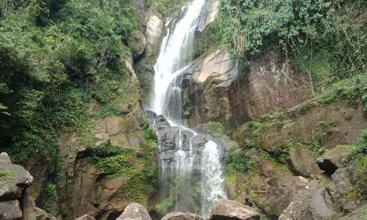 Aktivitas Dilakukan di Air Terjun Lubuk Hitam