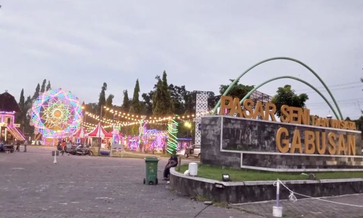Alamat Pasar Seni Gabusan