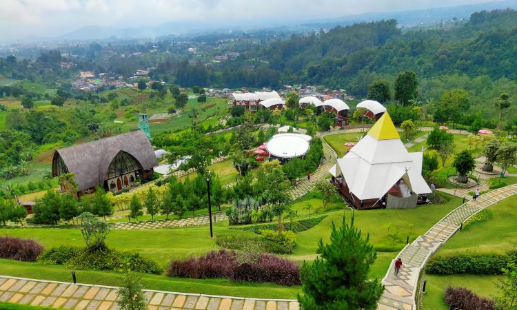 Daya Tarik Wisata Alam Sevillage