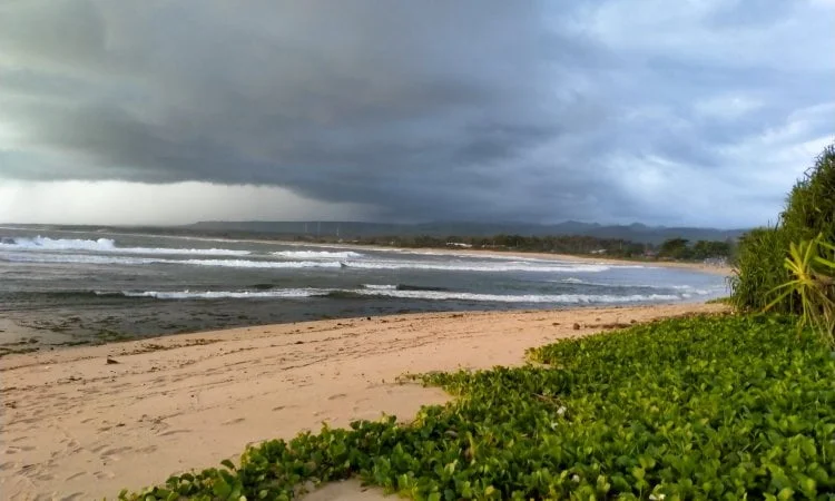 Alamat Pantai Karang PapaK
