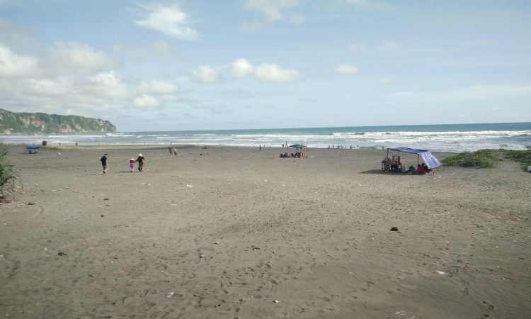 Alamat Pantai Parangkusumo