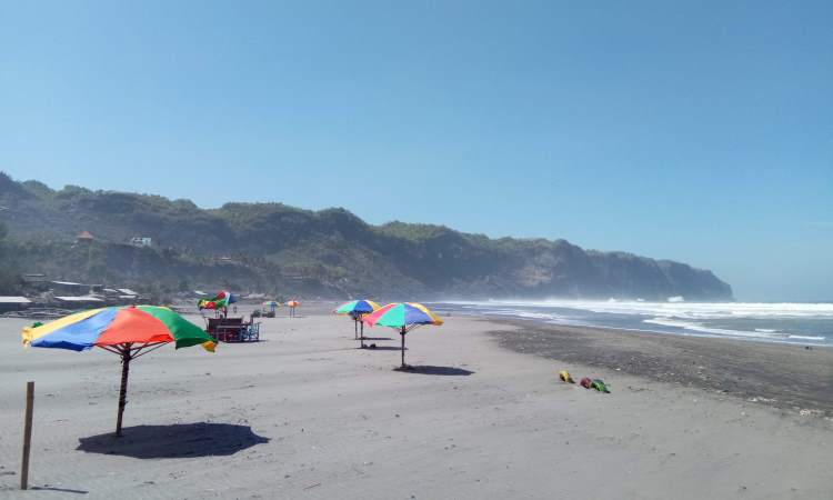 Harga Tiket Masuk Pantai Parangkusumo