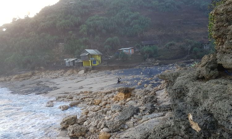 Aktivitas Menarik di Pantai Seruni