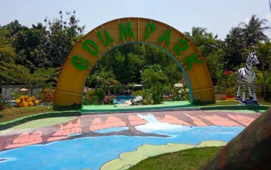 Edum Park Tegaldowo, Menikmati Panorama Alam Sembari Kulineran di Bantul